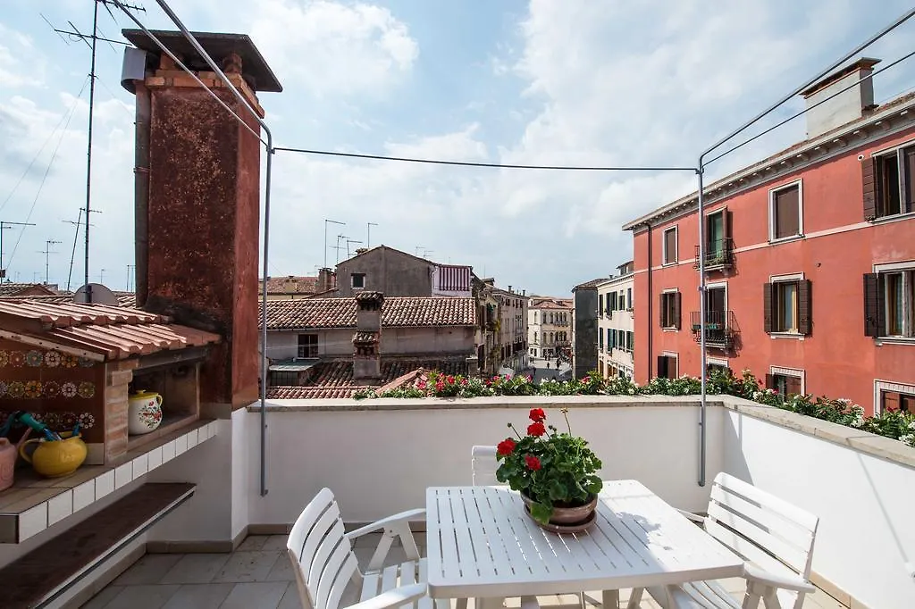 Savoia & Jolanda Apartments 2-1